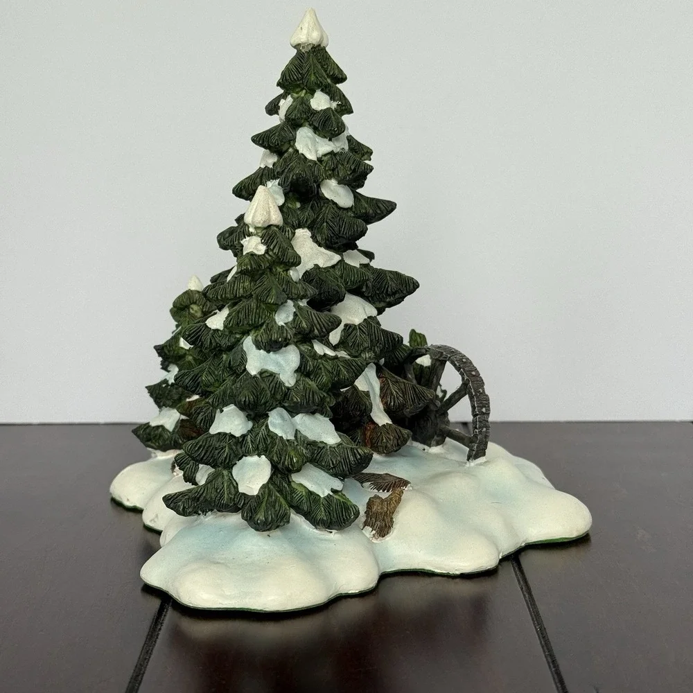 Department/Dept‎ 56 Wagonwheel Pine Grove (52617) w/Box Village Wagon Wheel